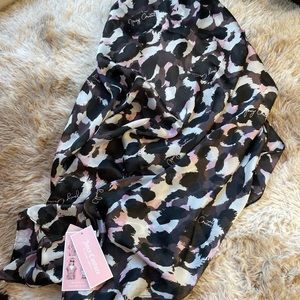 NWT Juicy Couture Scarf, Black, White, Light Purple w/Logo